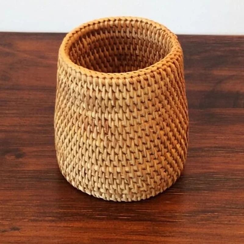 Fonott rattan evőeszköztartó és asztali rendszerező kosár